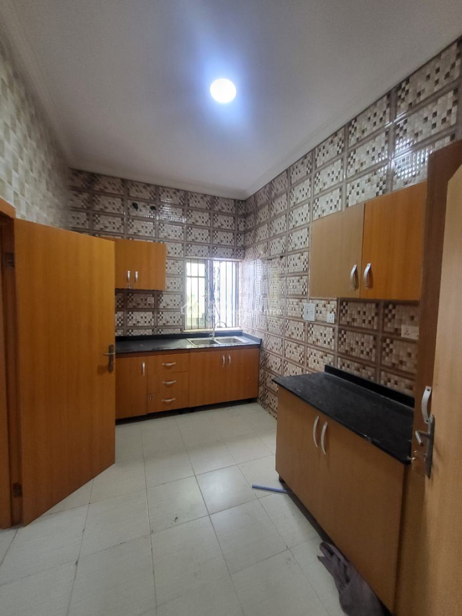 Spacious Well Built 3bedroom Apartment in a Secure Estate, Ikota, Lekki, Lagos, Flat / Apartment for Rent