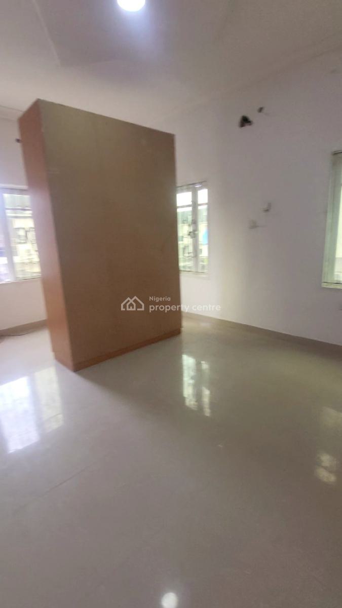 Spacious Well Built 3bedroom Apartment in a Secure Estate, Ikota, Lekki, Lagos, Flat / Apartment for Rent
