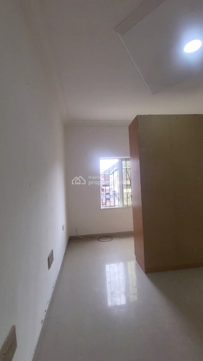 Spacious Well Built 3bedroom Apartment in a Secure Estate, Ikota, Lekki, Lagos, Flat / Apartment for Rent