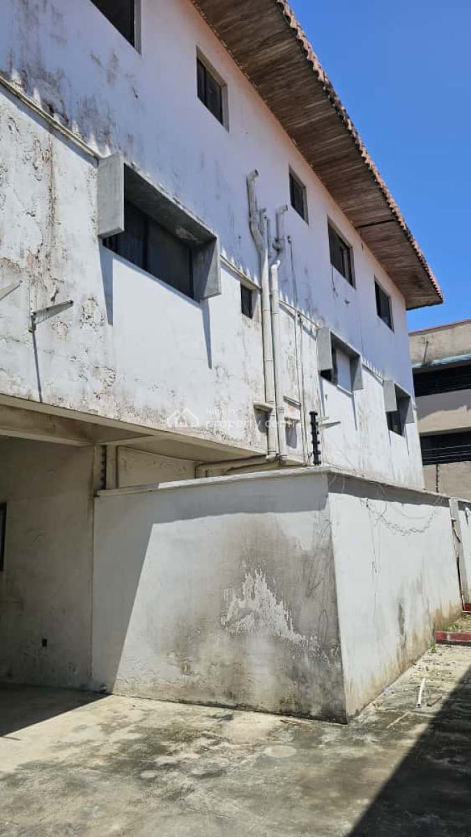 Waterfront 12 Bedroom Detached House at Akin Ogunlewe, Victoria Island, Akin Ogunwele, Victoria Island (vi), Lagos, Detached Duplex for Rent