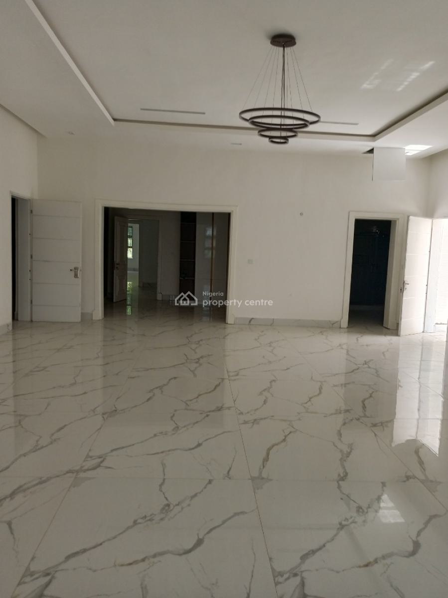 10 Bedrooms Massionate.   New Arrival, Massionate.   Tastefully Finish, By Maitama Main, Maitama District, Abuja, House for Sale