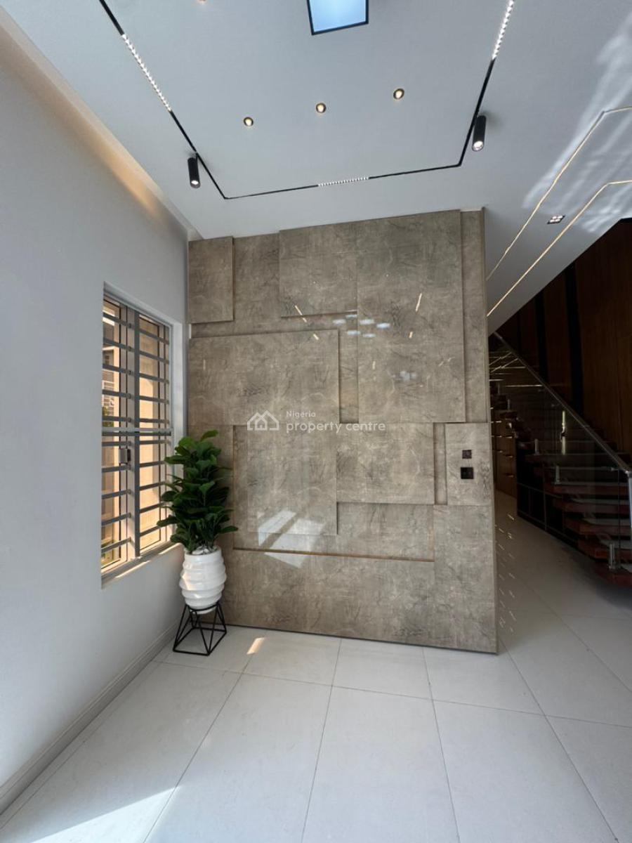 Gorgeous 5 Bedroom Duplex with a Pool,bq and Cinema, Lekki Phase 1, Lekki, Lagos, House for Sale