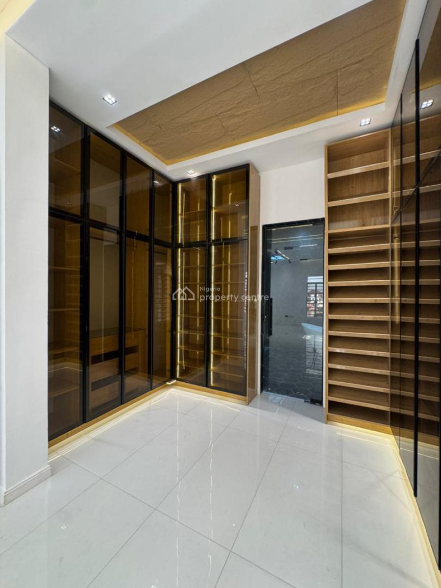 Gorgeous 5 Bedroom Duplex with a Pool,bq and Cinema, Lekki Phase 1, Lekki, Lagos, House for Sale