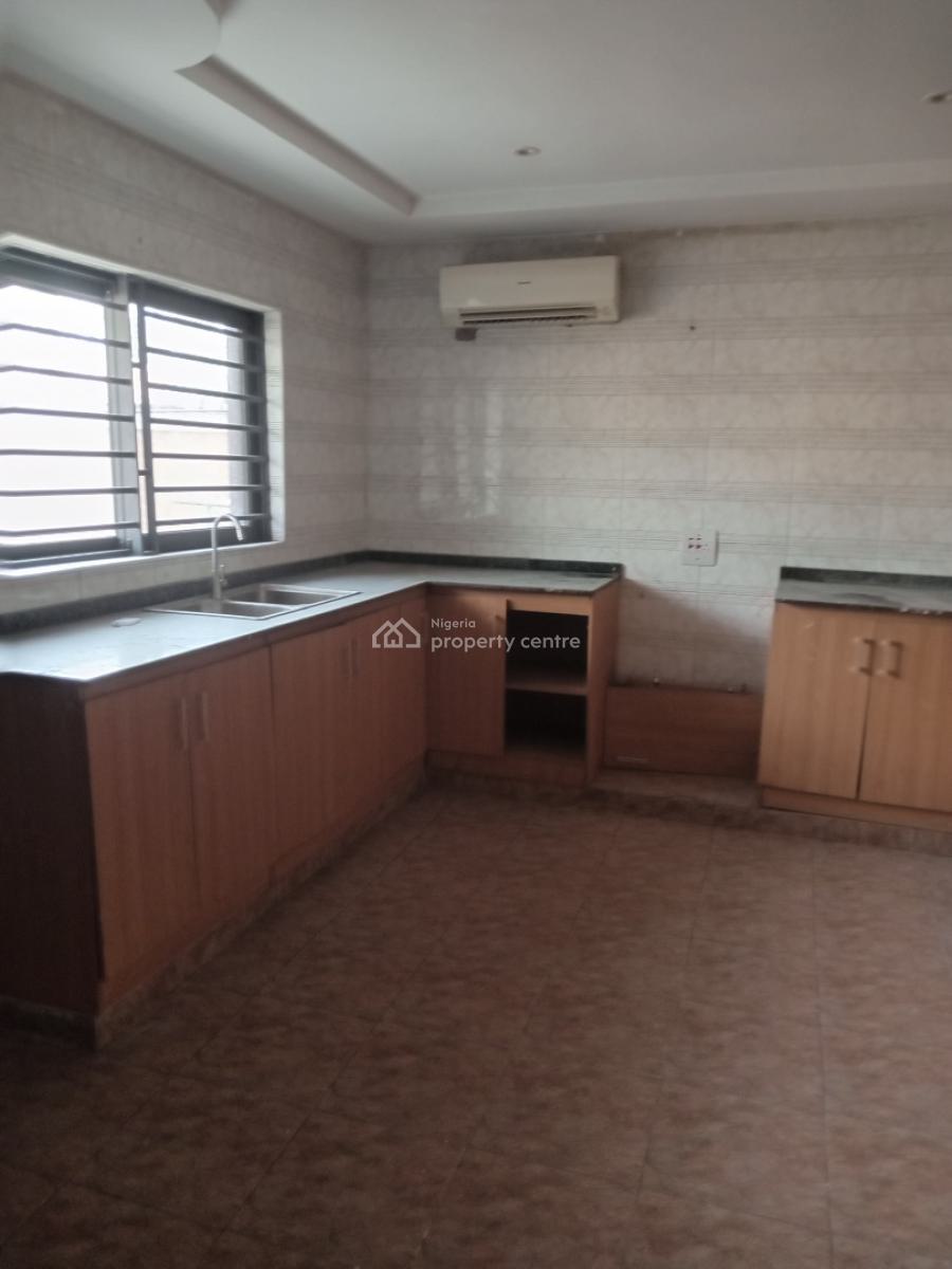 a Well-built Spacious 4-bedroom Semi-detached Duplex, Maitama District, Abuja, Semi-detached Duplex for Rent