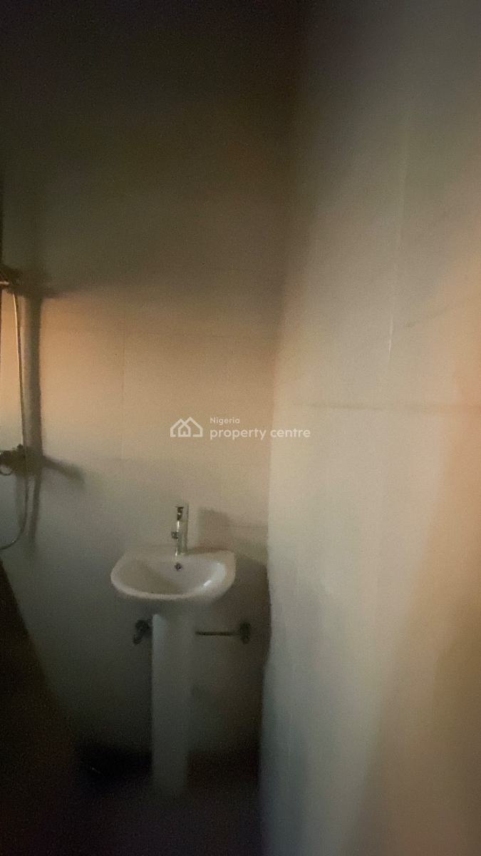 Neatly Renovated 3 Bedroom Flat  Katampe Main, Katampe Main, Katampe (main), Katampe, Abuja, Flat / Apartment for Rent