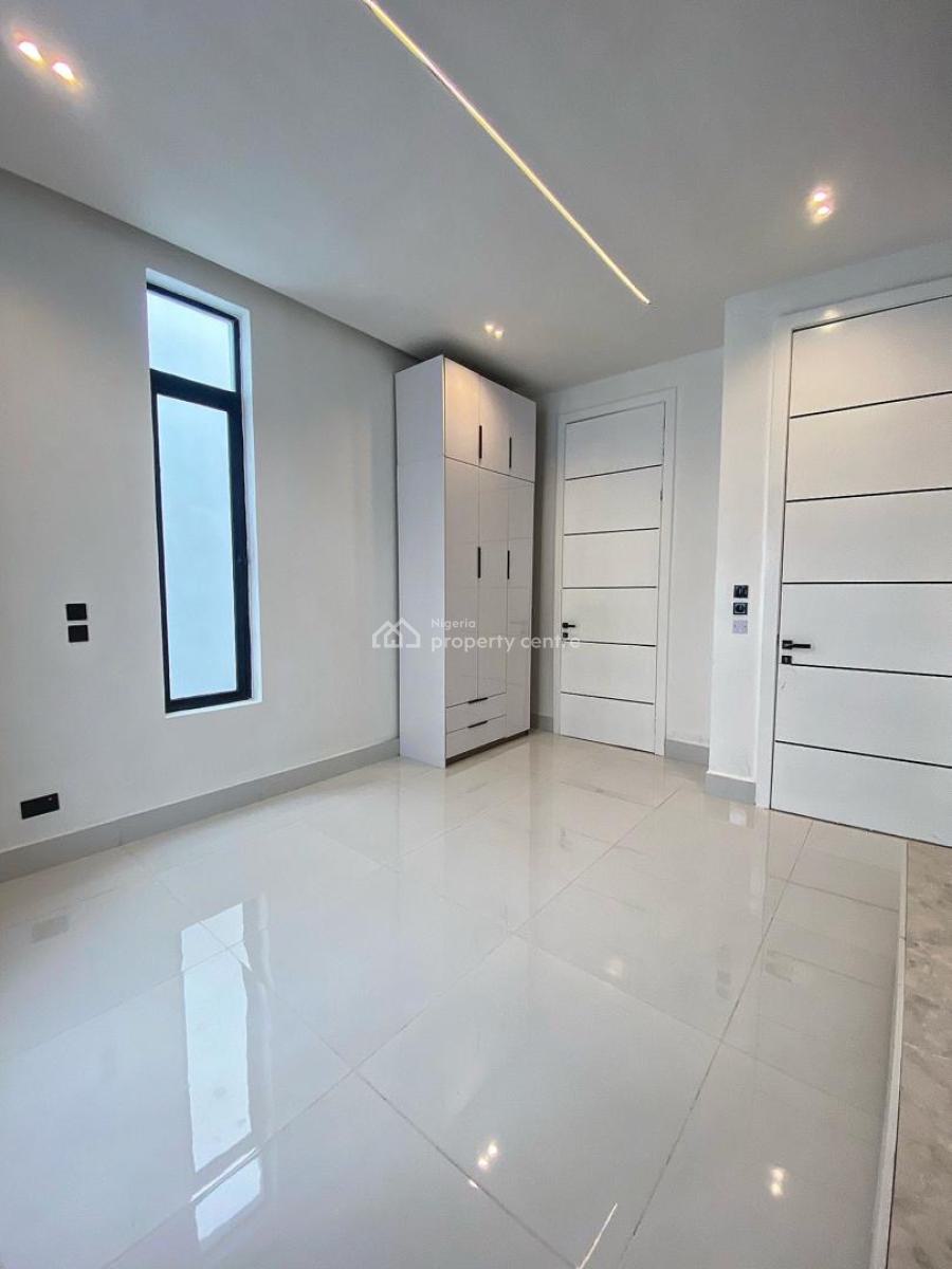 5 Bedroom Fully Detached Duplex with Bq and Swimming Pool, Oral Estate, Ikota, Lekki, Lagos, Detached Duplex for Sale
