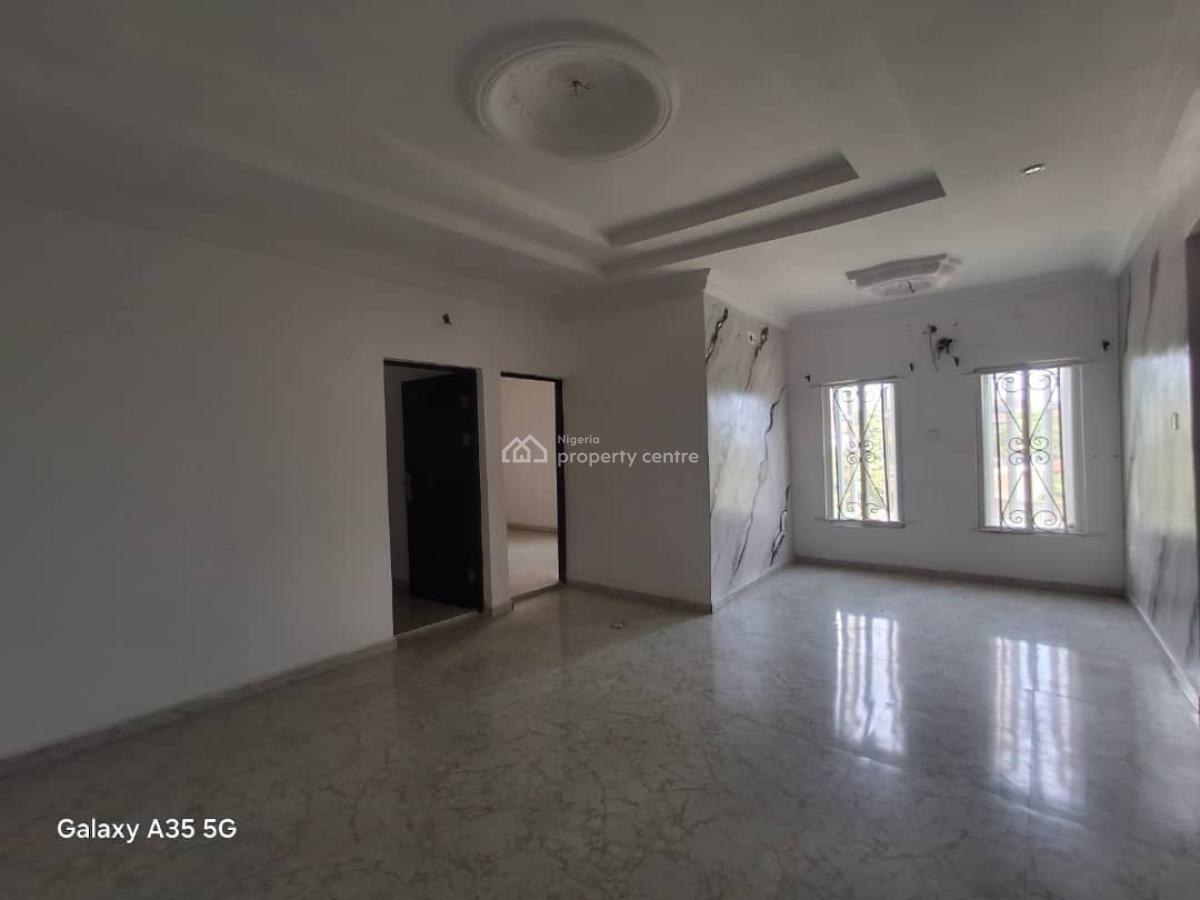 Very Clean and Elegant 3 Bedroom Apartment Upstairs, Abraham Adesanya Roundabout Route, Ogombo, Ajah, Lagos, Flat / Apartment for Rent