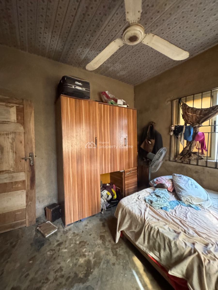 2 Bedroom Flat, Oreyo, Igbogbo, Ikorodu, Lagos, Detached Bungalow for Sale