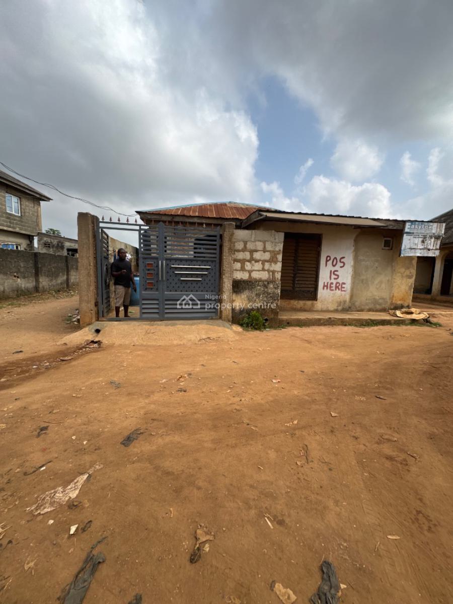 2 Bedroom Flat, Oreyo, Igbogbo, Ikorodu, Lagos, Detached Bungalow for Sale