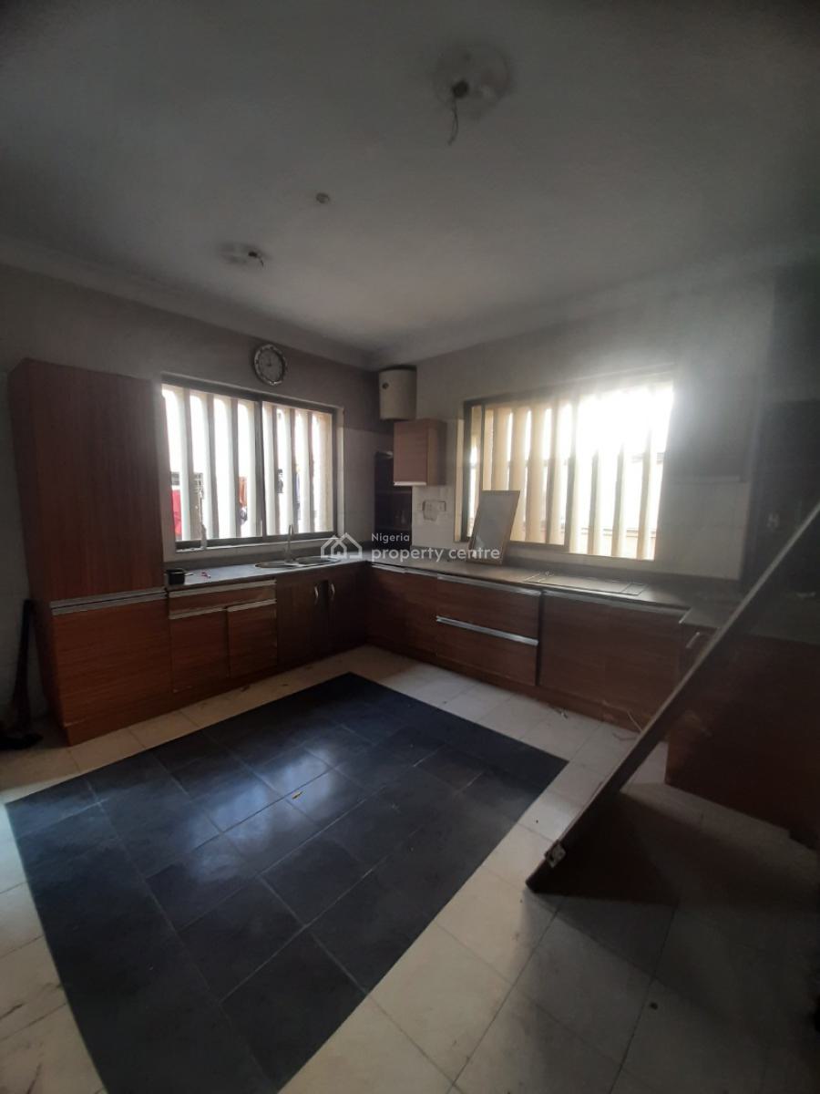 5, Lekki Phase 1, Lekki, Lagos, Semi-detached Duplex for Rent