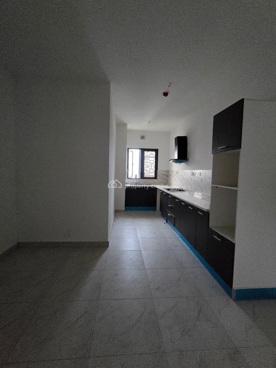 Spacious and Luxury 3-bedroom Apartments with Premium Finishing, Lekki Phase 1, Lekki, Lagos, Flat / Apartment for Sale