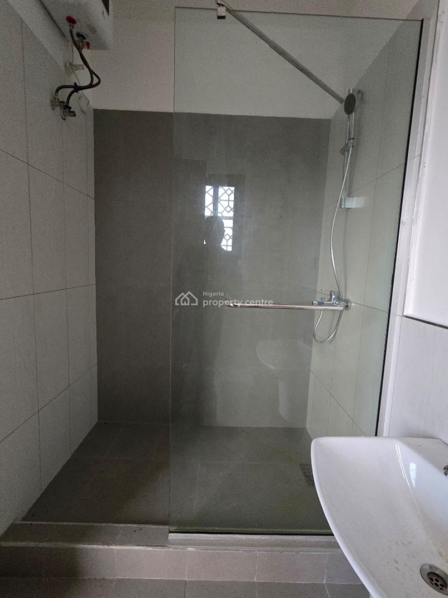 Spacious and Luxury 3-bedroom Apartments with Premium Finishing, Lekki Phase 1, Lekki, Lagos, Flat / Apartment for Sale