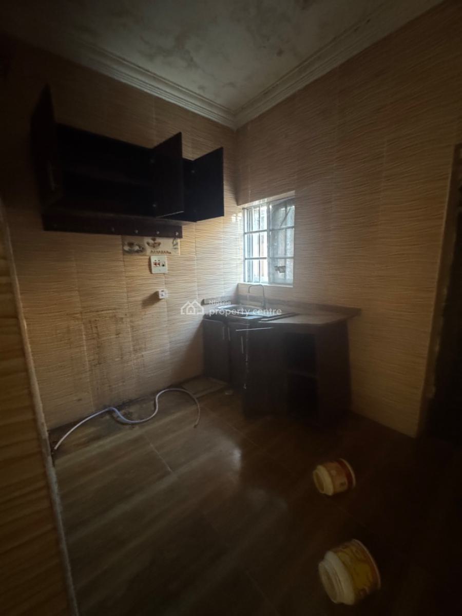 7 Unit of 2 Bedroom Flat with a Mini Flat, Fawole, Igbogbo, Ikorodu, Lagos, Block of Flats for Sale