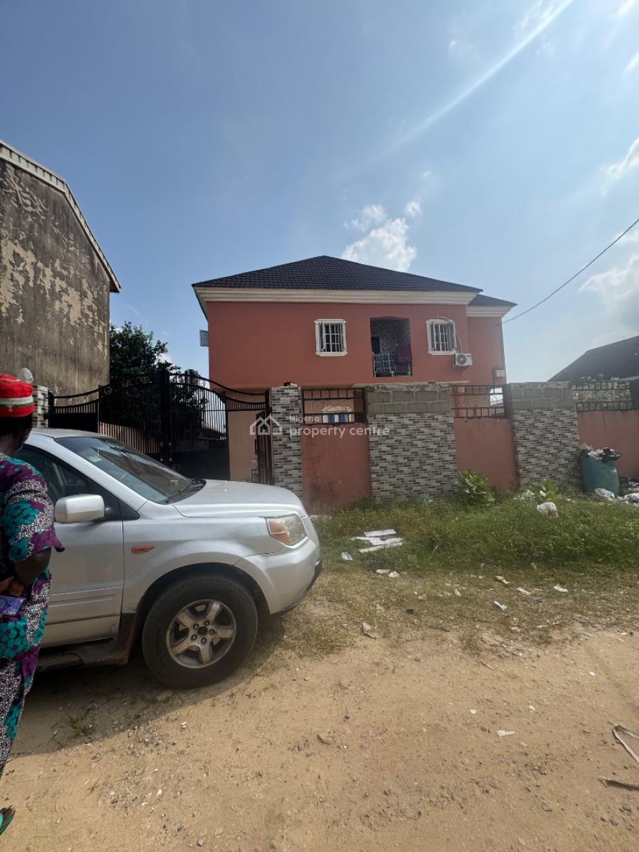 7 Unit of 2 Bedroom Flat with a Mini Flat, Fawole, Igbogbo, Ikorodu, Lagos, Block of Flats for Sale