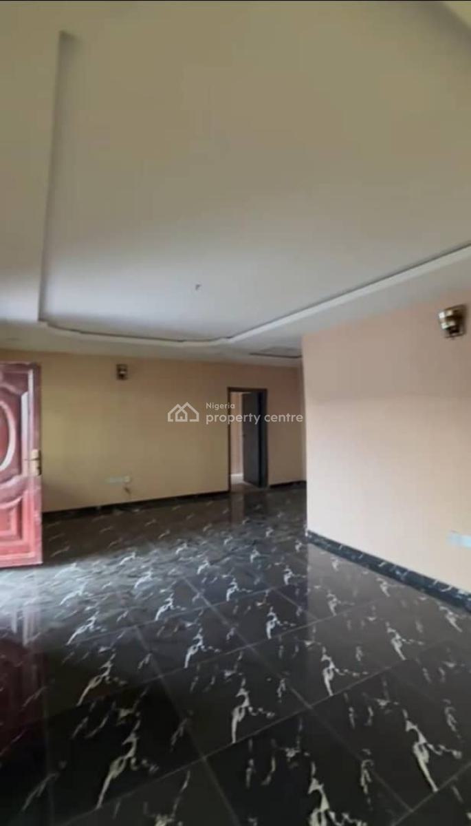 Lovely 2 Bedroom Flat, Ikare Street, Off Muyiwa Opaleye, Via Adetola, Aguda, Surulere, Lagos, Flat / Apartment for Rent