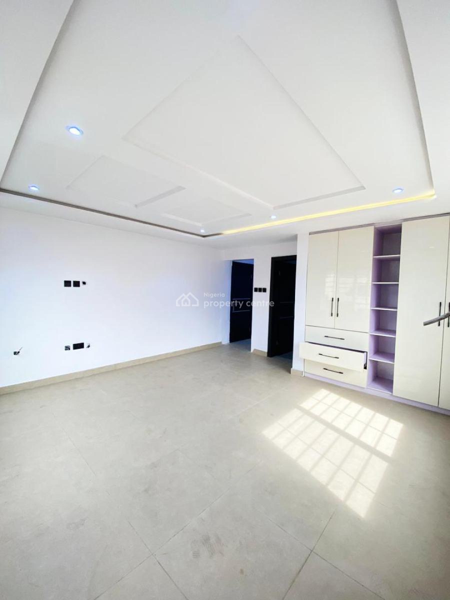 Luxury 3 Bedroom Apartment, Lekki Phase 1, Lekki, Lagos, Flat / Apartment for Sale