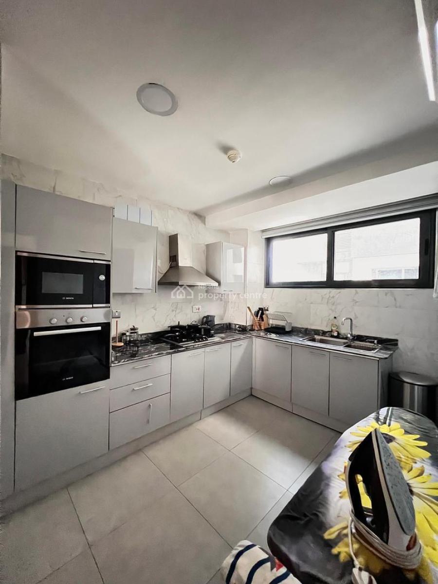 Exquisite 3-bedroom Apartment with Bq , Offering Luxury Living, Victoria Island (vi), Lagos, Flat / Apartment for Sale