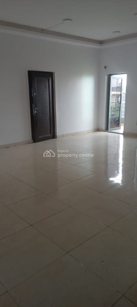 Spacious 3 Bedroom Apartment, Oral Estate, Lekki, Lagos, Flat / Apartment for Rent