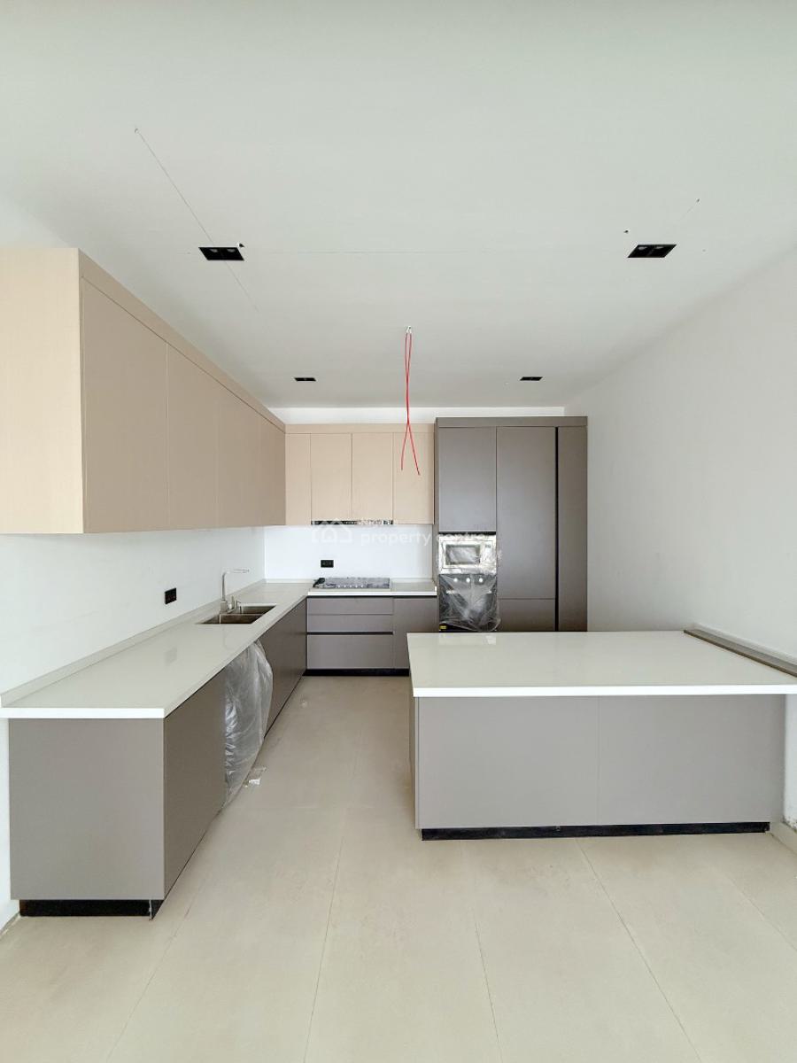 Brand New 3 Bedroom Apartment in Lekki Phase 1, Lekki Phase 1, Lekki, Lagos, Flat / Apartment for Sale