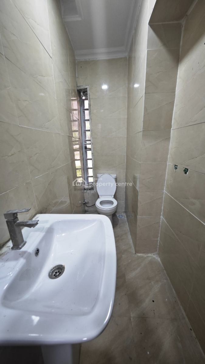 Luxury 2 Bedrooms Flat with 24/7 Power, Lekki Phase 1, Lekki, Lagos, Flat / Apartment for Rent
