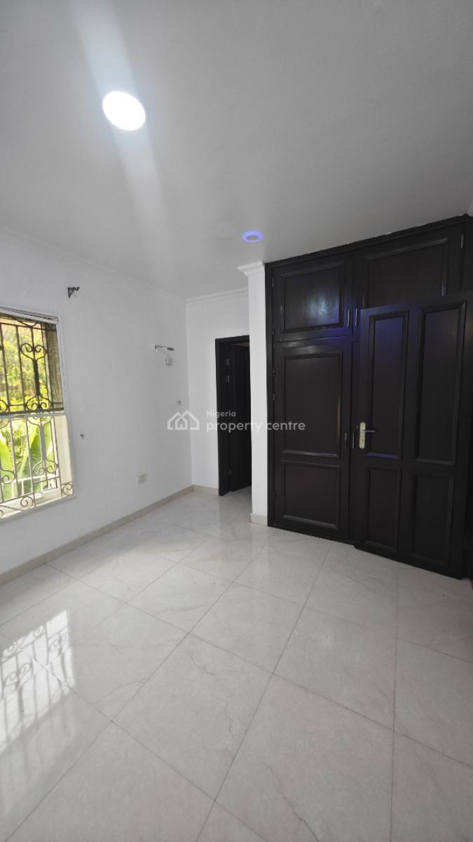 Luxury 2 Bedrooms Flat with 24/7 Power, Lekki Phase 1, Lekki, Lagos, Flat / Apartment for Rent
