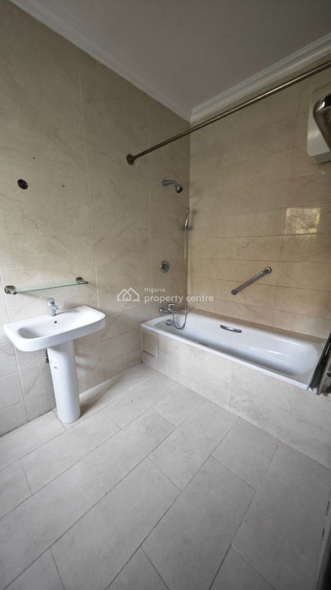 Luxury 2 Bedrooms Flat with 24/7 Power, Lekki Phase 1, Lekki, Lagos, Flat / Apartment for Rent