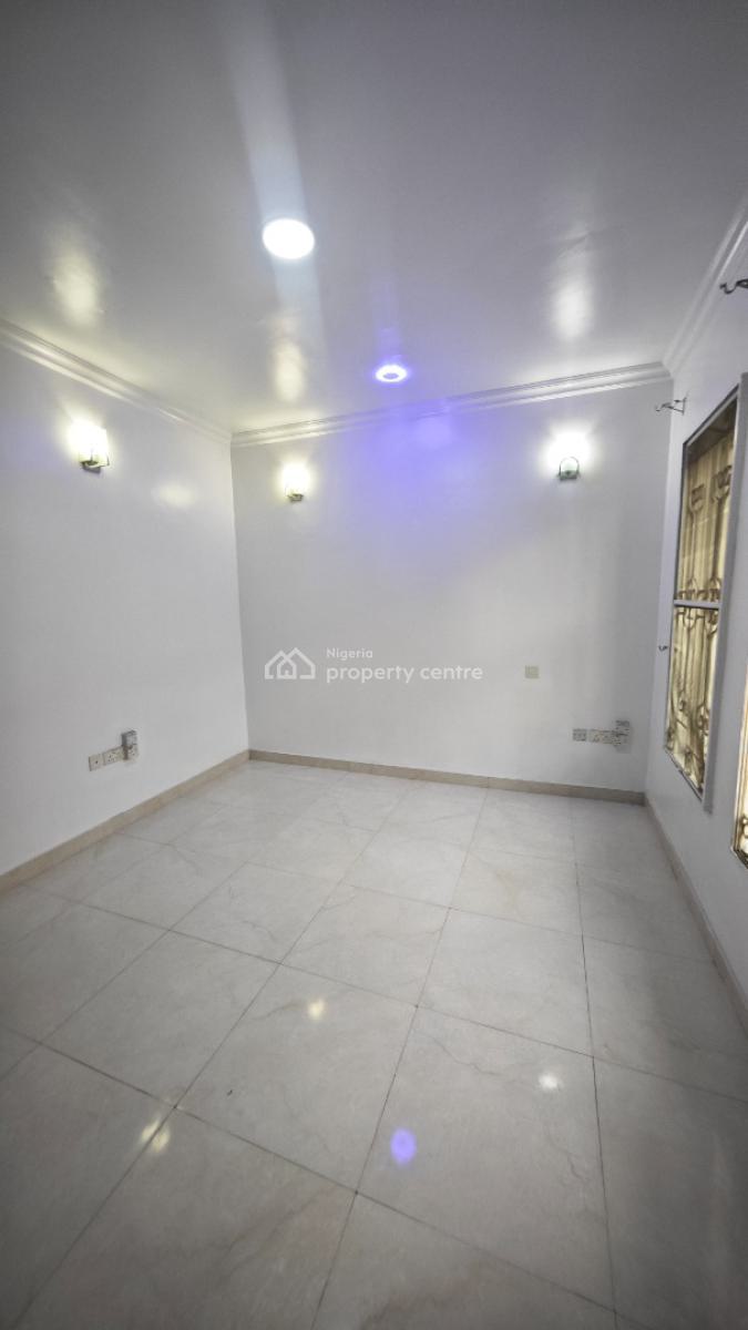 Luxury 2 Bedrooms Flat with 24/7 Power, Lekki Phase 1, Lekki, Lagos, Flat / Apartment for Rent