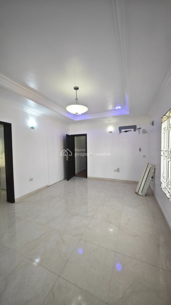 Luxury 2 Bedrooms Flat with 24/7 Power, Lekki Phase 1, Lekki, Lagos, Flat / Apartment for Rent