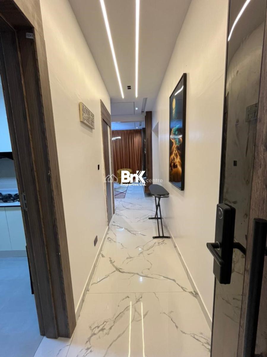 Classic 2-bedroom Apartment, Lekki Phase 1, Lekki, Lagos, Flat / Apartment Short Let