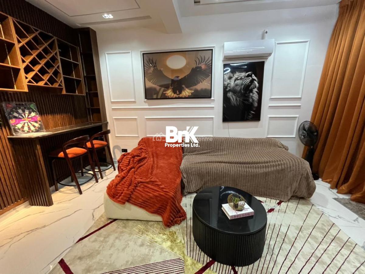 Classic 2-bedroom Apartment, Lekki Phase 1, Lekki, Lagos, Flat / Apartment Short Let