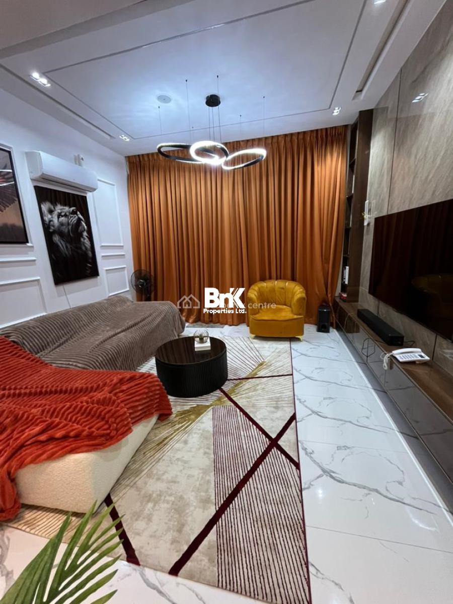 Classic 2-bedroom Apartment, Lekki Phase 1, Lekki, Lagos, Flat / Apartment Short Let