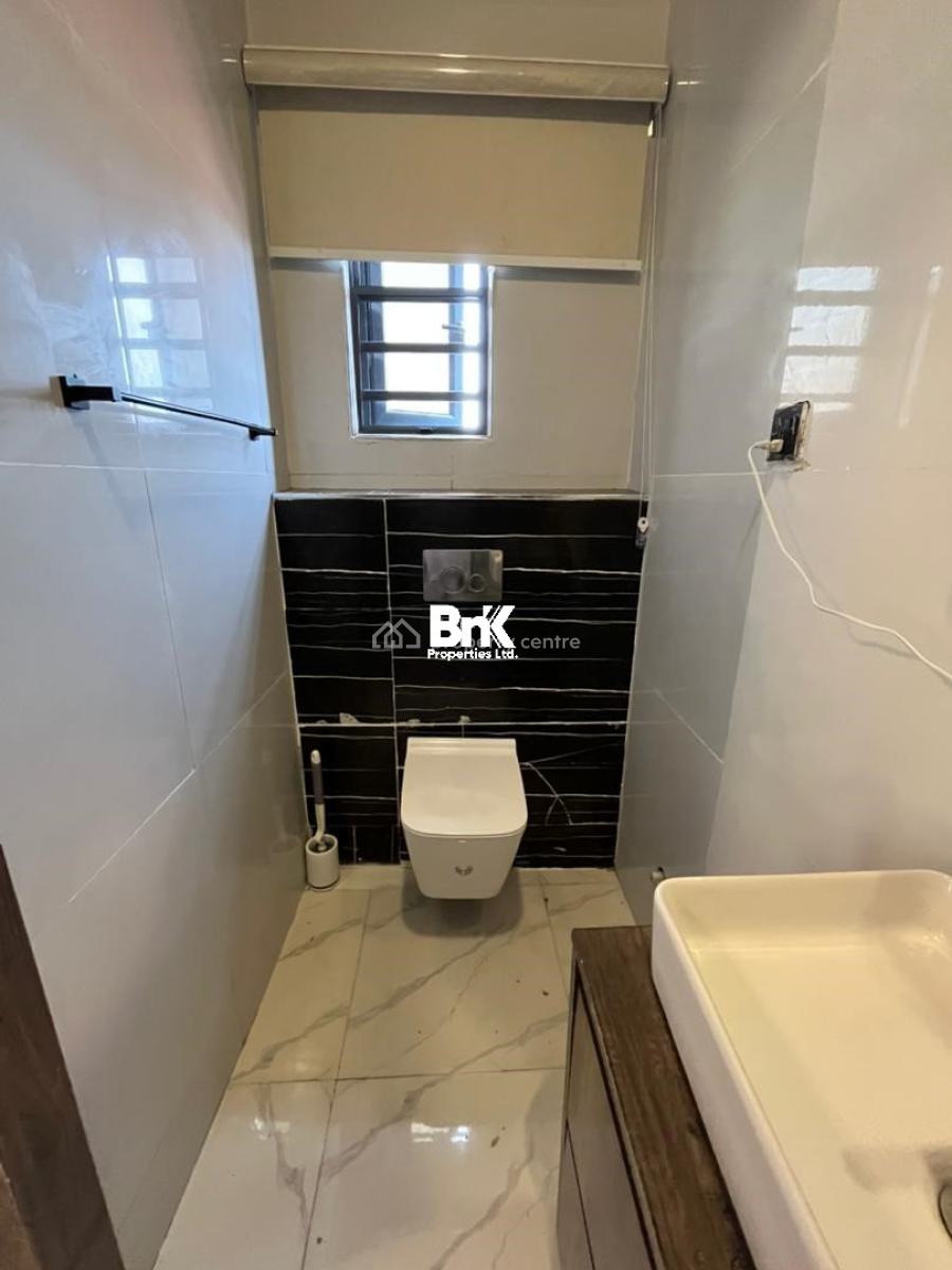 Classic 2-bedroom Apartment, Lekki Phase 1, Lekki, Lagos, Flat / Apartment Short Let