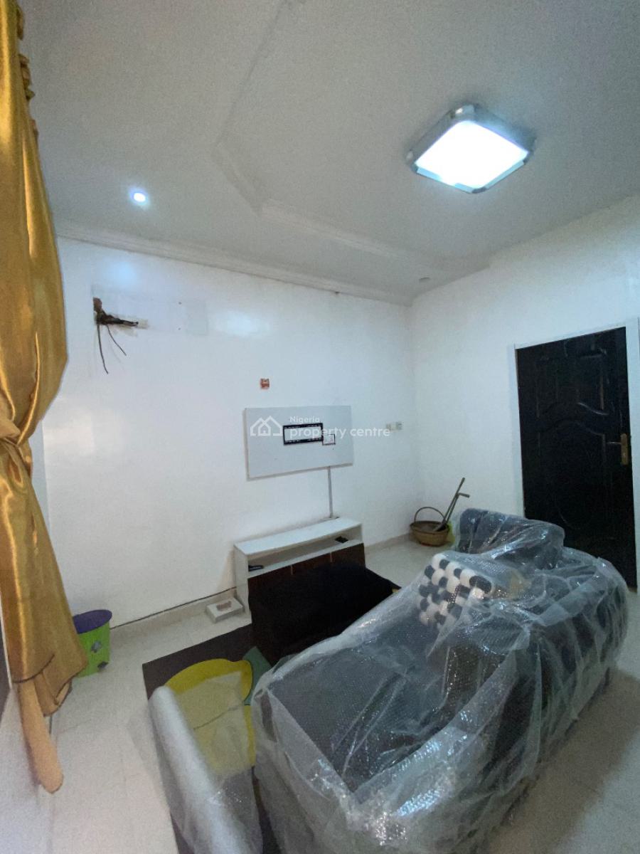 Standard and Specious One Bedroom Mini Flat, Chevron Road, Lekki, Lagos, Mini Flat (room and Parlour) for Rent