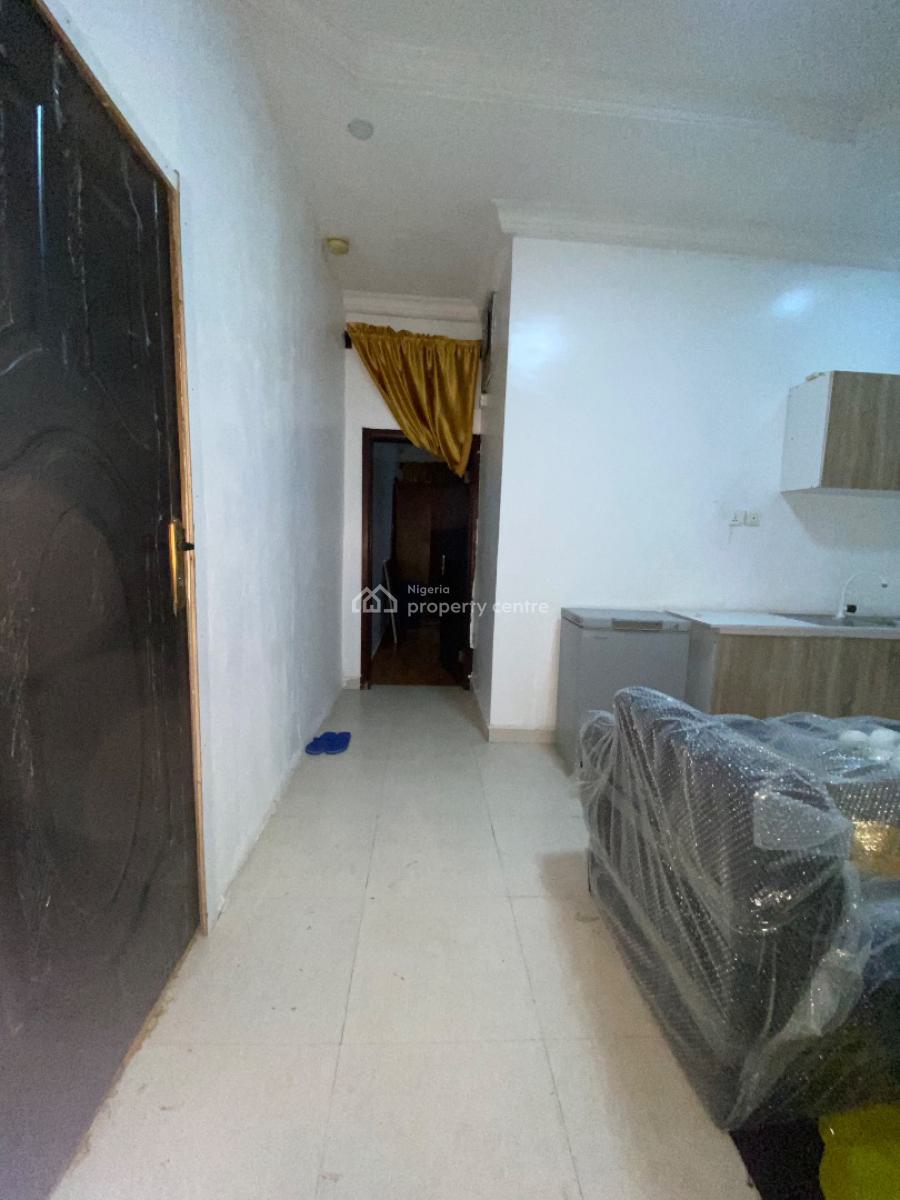 Standard and Specious One Bedroom Mini Flat, Chevron Road, Lekki, Lagos, Mini Flat (room and Parlour) for Rent