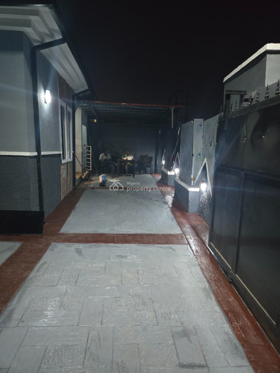 Studio Apartment, 17 Broad Street, Minfa 2 Estate., Lokogoma District, Abuja, Self Contain (single Rooms) Short Let