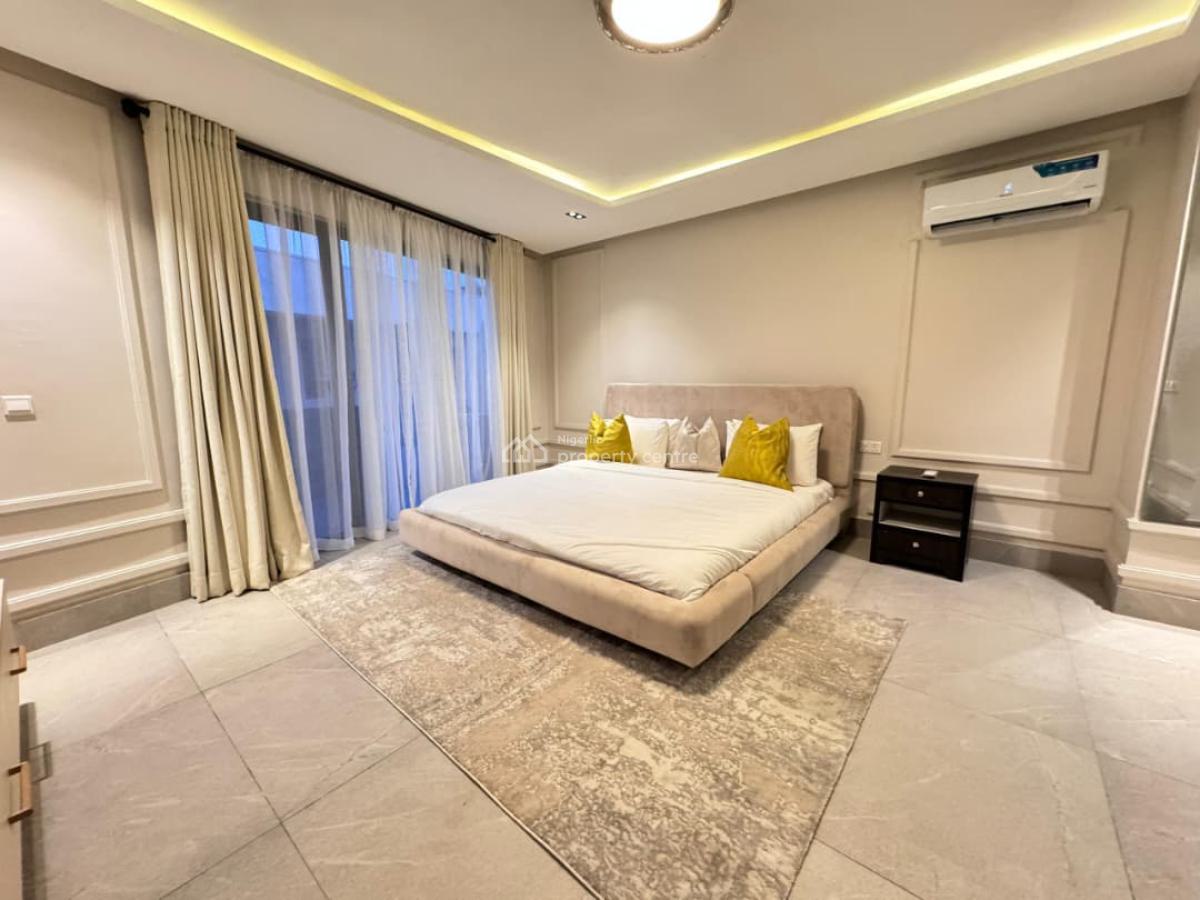 Fully Furnished, En-suite 4-bedroom Terrace Duplex, Lekki Phase 1, Lekki, Lagos, Terraced Duplex Short Let