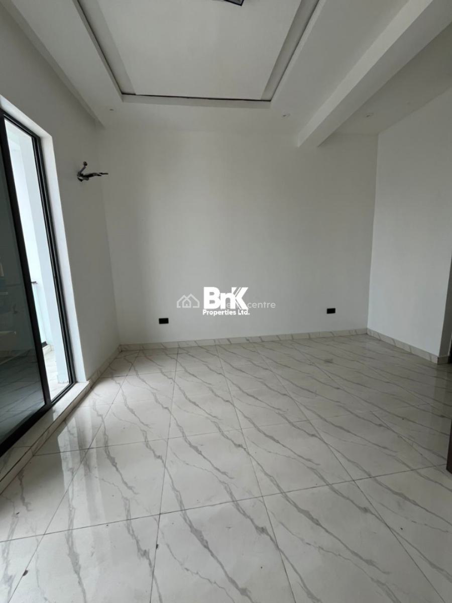 Brand New Classic 3 Bedroom Apartment with Swimming Pool, Lekki Phase 1, Lekki, Lagos, Flat / Apartment for Sale