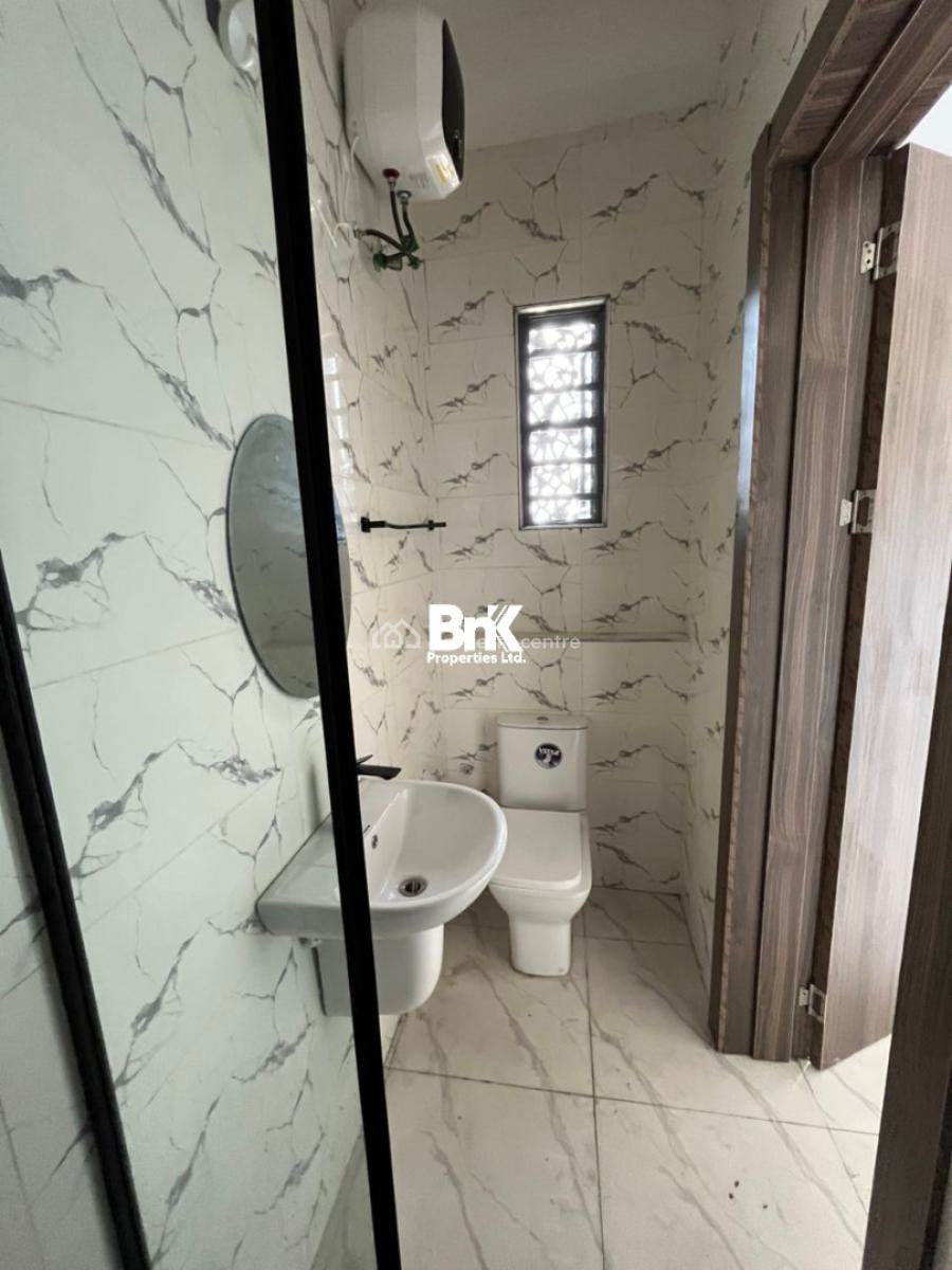 Brand New Classic 3 Bedroom Apartment with Swimming Pool, Lekki Phase 1, Lekki, Lagos, Flat / Apartment for Sale