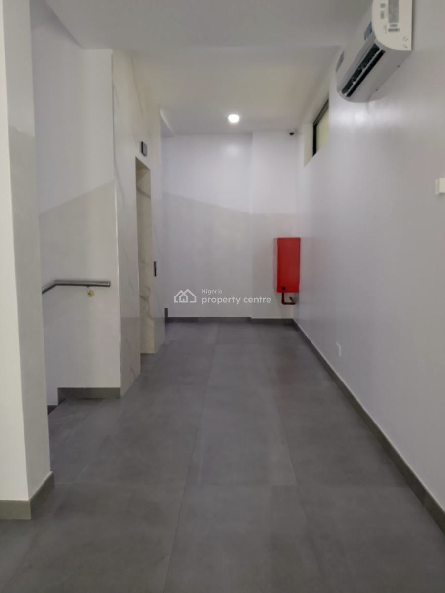 Office Building Consisting of  2 Floors, Old Ikoyi, Ikoyi, Lagos, Plaza / Complex / Mall for Rent