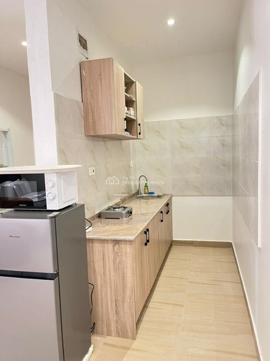 Luxury 1 Bedroom, with Living Room, Bathroom and Kitchen, Jahi, Abuja, Mini Flat (room and Parlour) Short Let