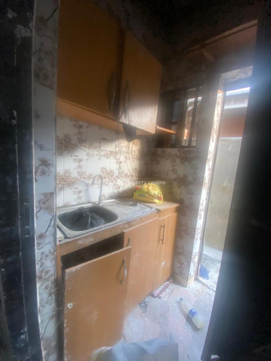 Sharp Self-containe in an Estate, Sangotedo, Sangotedo, Ajah, Lagos, Self Contain (single Rooms) for Rent