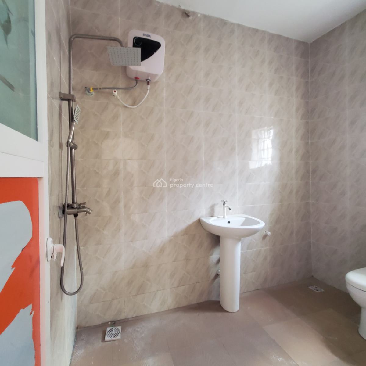 Spacious 3 Bedroom Flat, Thera Peace, Sangotedo, Ajah, Lagos, Flat / Apartment for Rent