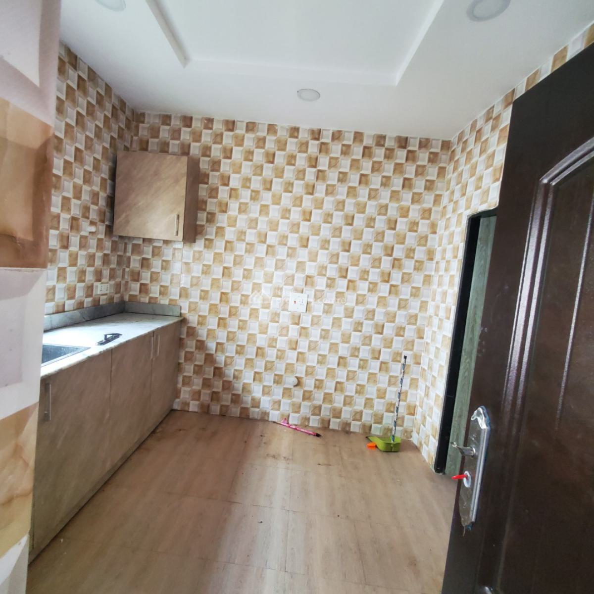 Spacious 3 Bedroom Flat, Thera Peace, Sangotedo, Ajah, Lagos, Flat / Apartment for Rent