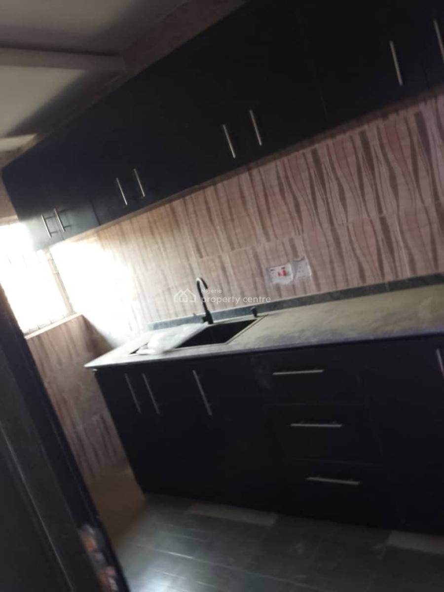 Luxury 2 Bedroom Flat, Agunfoye, Igbogbo, Ikorodu, Lagos, Flat / Apartment for Rent