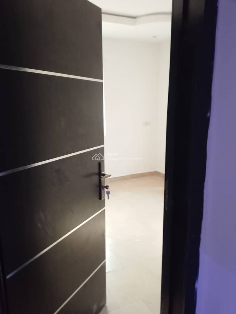 Luxury 2 Bedroom Flat, Agunfoye, Igbogbo, Ikorodu, Lagos, Flat / Apartment for Rent
