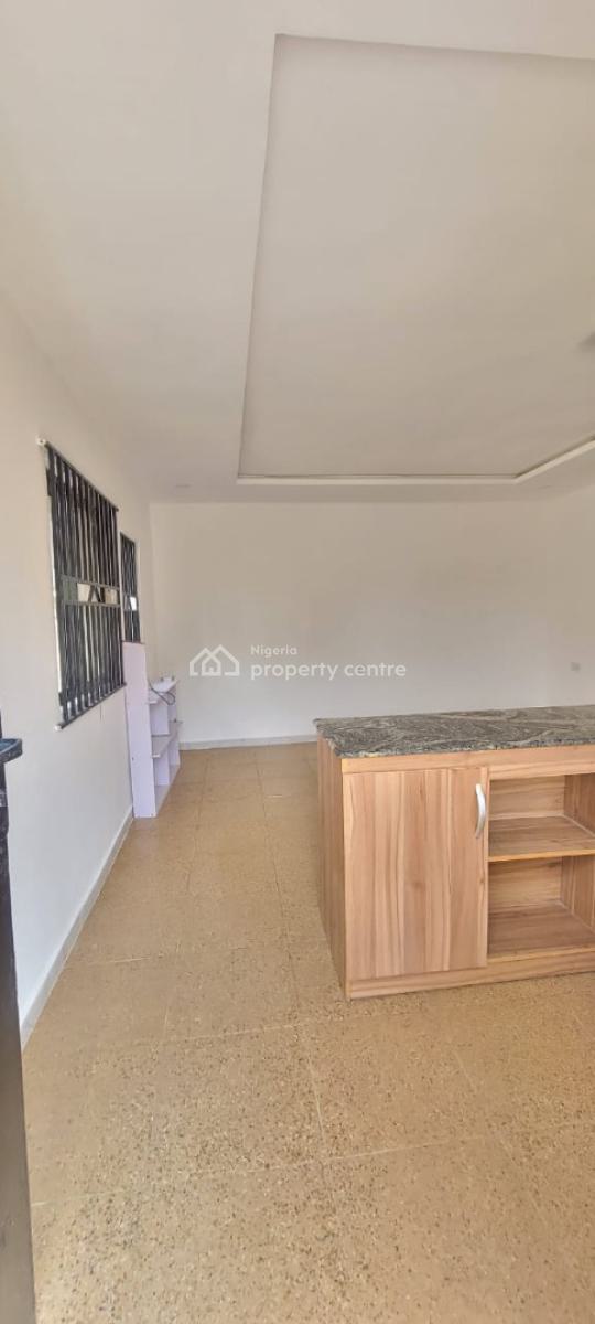 Sharp and Spacious 2 Bedroom Apartment, Seaside Estate, Badore, Ajah, Lagos, Flat / Apartment for Rent