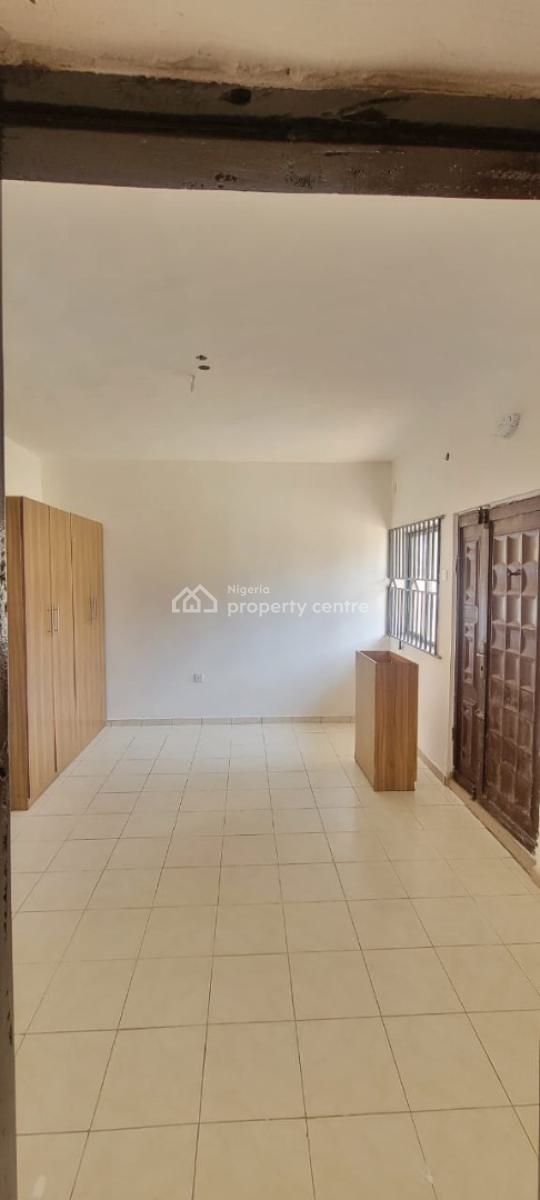 Sharp and Spacious 2 Bedroom Apartment, Seaside Estate, Badore, Ajah, Lagos, Flat / Apartment for Rent