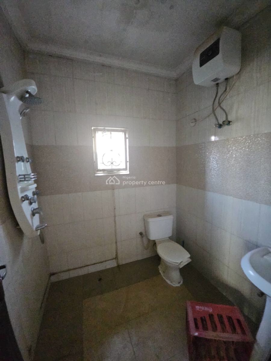Nice 1 Bedroom Apartment, By Apo Primary, Apo, Abuja, Flat / Apartment for Rent