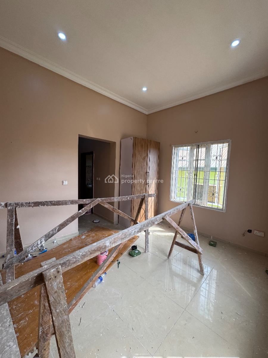 Lovely Self Contain, Lekki Phase 1, Lekki, Lagos, Self Contain (single Rooms) for Rent