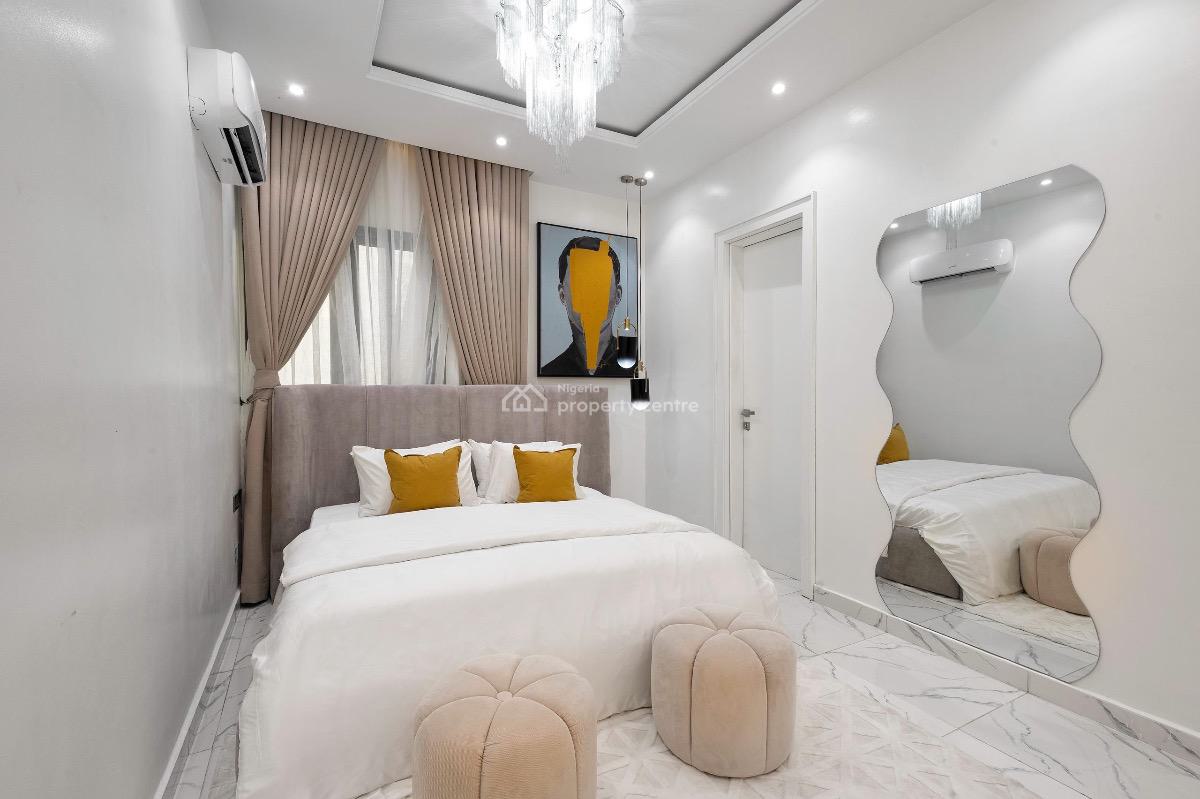 Luxurious Cozy 2 Bedroom Escape, Lekki Phase 1, Lekki, Lagos, Flat / Apartment Short Let